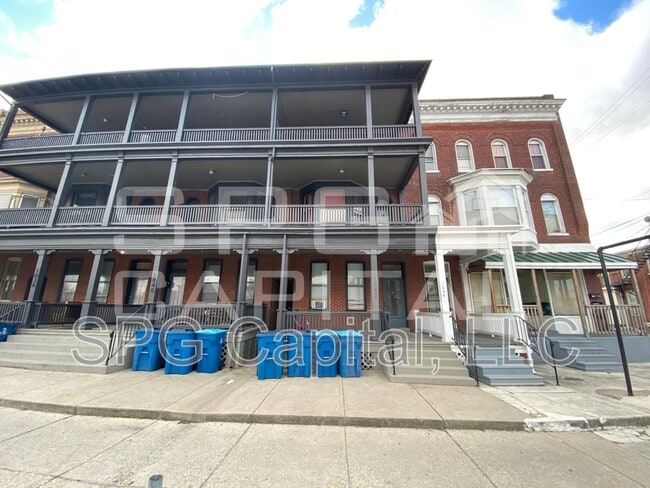 property at 1042 W Market St