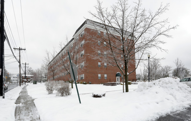 Nora Gardens in Union, NJ - Building Photo - Building Photo