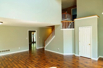 9901 Head Farm Rd in Louisville, KY - Building Photo - Building Photo