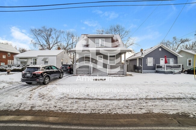 1946 N Sheridan Rd in Peoria, IL - Building Photo - Building Photo