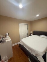 1122 N 4th St, Unit 1st in Philadelphia, PA - Foto de edificio - Building Photo