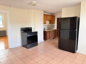 39 Annawan St in Hartford, CT - Building Photo - Building Photo