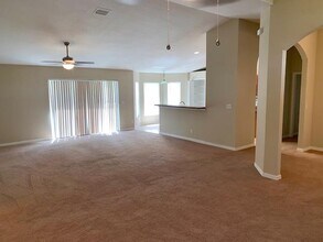 926 SW Hamberland Ave in Port St. Lucie, FL - Building Photo - Building Photo