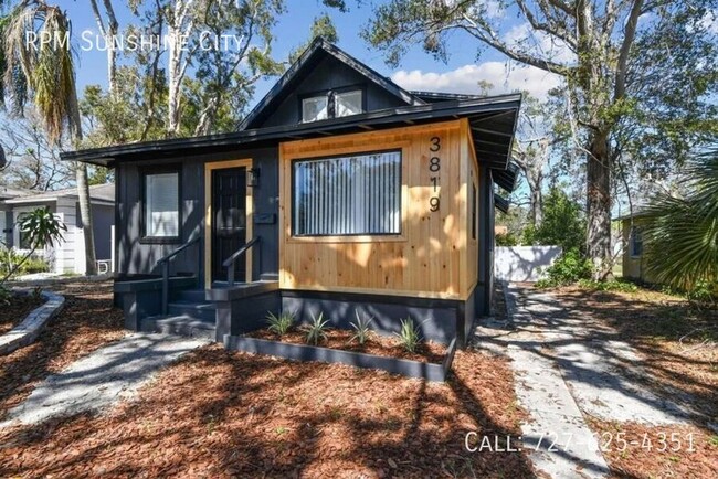 3819 Queensboro Ave S in St. Petersburg, FL - Building Photo - Building Photo