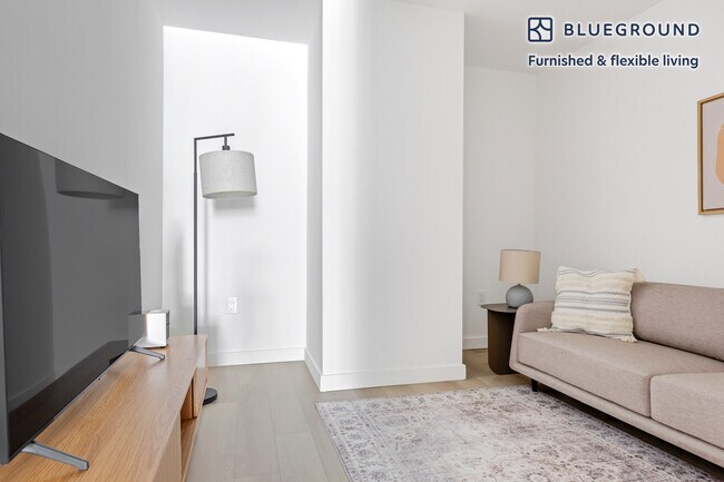 20 Broad St in New York, NY - Building Photo - Building Photo