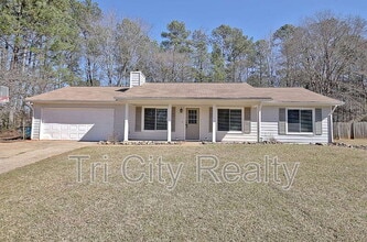 210 Bella Rosa in Peachtree City, GA - Building Photo - Building Photo