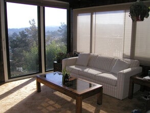 515 Verducci Dr in Daly City, CA - Building Photo - Building Photo