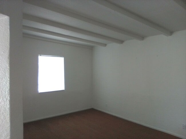 66099 Desert View Ave in Desert Hot Springs, CA - Building Photo - Building Photo
