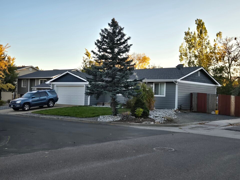 8731 Field Way in Arvada, CO - Building Photo