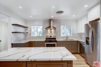 6633 Belmar Ave in Los Angeles, CA - Building Photo - Building Photo