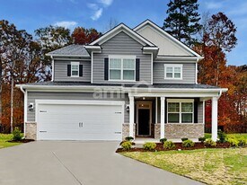 7425 Garrett Ct in Charlotte, NC - Building Photo