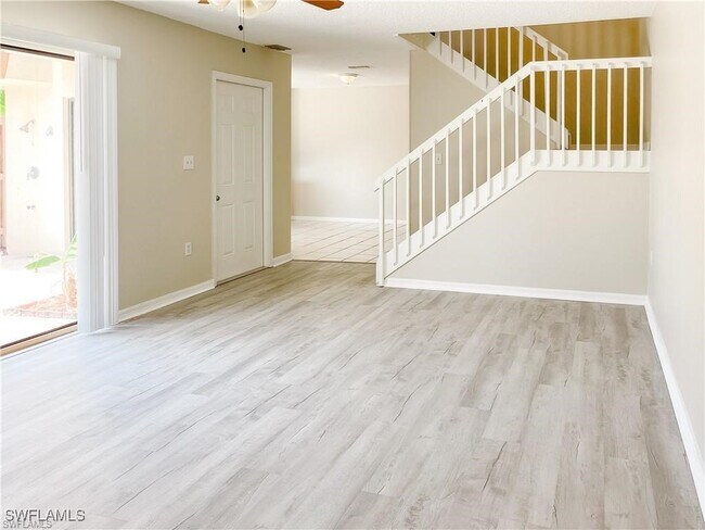property at 5230 Cedarbend Dr