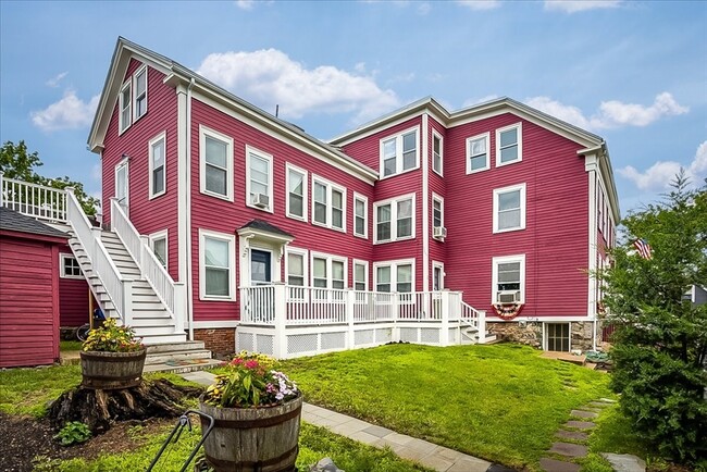 property at 18 Watson St