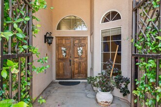 758 S Lagoon Dr in Gilbert, AZ - Building Photo - Building Photo