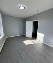 511 E Main St in Bridgeport, CT - Building Photo - Building Photo