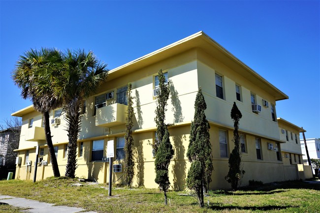 820-828 2nd St N in Jacksonville Beach, FL - Building Photo - Building Photo