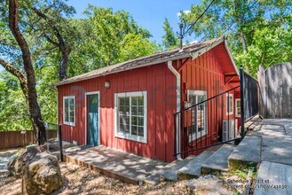 20830 Panorama Dr in Los Gatos, CA - Building Photo - Building Photo