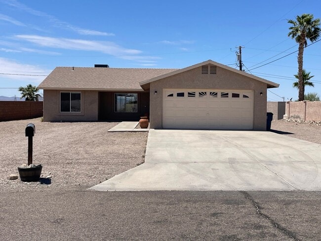 3639 Tarpon Dr in Lake Havasu City, AZ - Building Photo - Building Photo
