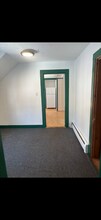 13 Sturtevant St, Unit Unit 2 in Waterville, ME - Building Photo - Building Photo