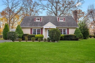 29 Avondale Rd in Harrison, NY - Building Photo