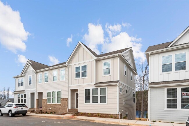 property at 628 Amalfi Dr