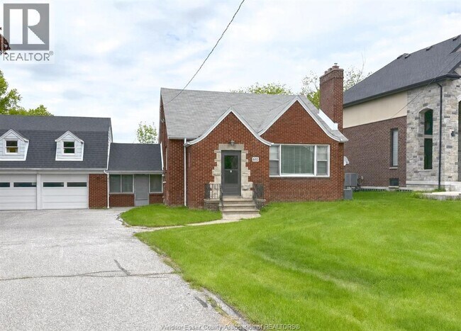 property at 610 N Talbot Rd