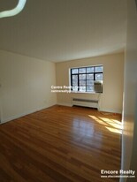 69 Strathmore Rd, Unit 5 Apartamentos