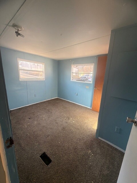 1075 Sweeten Creek Rd in Asheville, NC - Building Photo - Building Photo