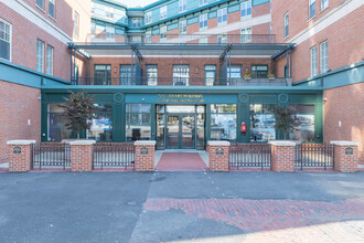 Central Square LLC( Residential) in Cambridge, MA - Building Photo - Building Photo