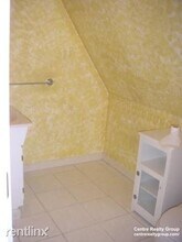 27R Albion St-Unit -Apt 2 in Somerville, MA - Building Photo - Building Photo