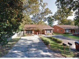 1106 York St in Picayune, MS - Building Photo