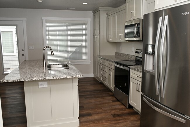 2778 W 4175 S in Roy, UT - Building Photo - Building Photo