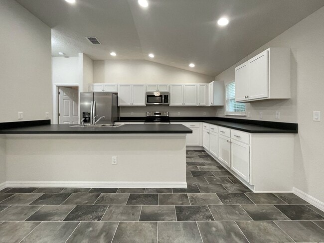 13585 SW 40th Cir in Ocala, FL - Building Photo - Building Photo