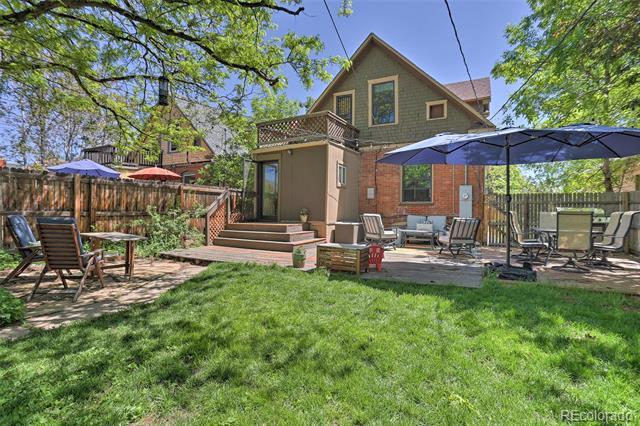 property at 4315 Bryant St