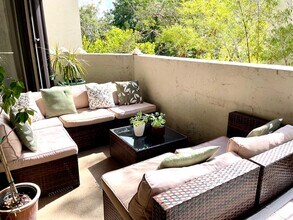 161 Crandon Blvd, Unit Key Colony 313 in Key Biscayne, FL - Foto de edificio - Building Photo