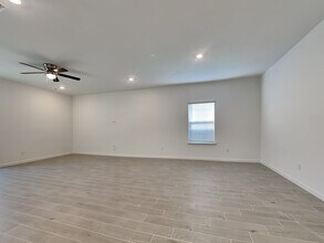 9010 Latigo Ln in Jacksonville, FL - Building Photo - Building Photo