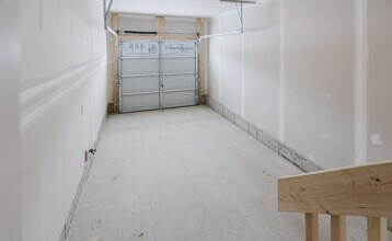 525 Oldenburg Ave in Ottawa, ON - Building Photo - Building Photo