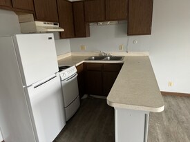 2500 E Tennessee St in Evansville, IN - Building Photo