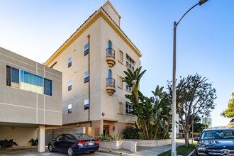 11612 Idaho Ave in Los Angeles, CA - Building Photo - Building Photo