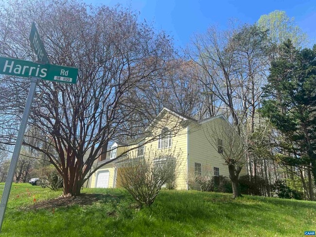 901 Royer Dr in Charlottesville, VA - Building Photo - Building Photo