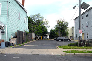 Littleton Avenue Community Village in Newark, NJ - Foto de edificio - Building Photo