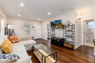 1560 Ulster St in Denver, CO - Building Photo - Building Photo