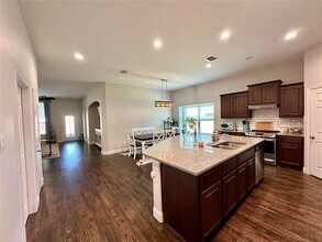 246 Ovaletta Dr in Justin, TX - Building Photo - Building Photo