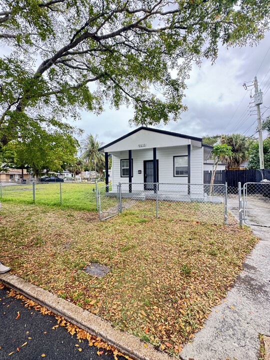 5510 Manning Ave in West Palm Beach, FL - Building Photo