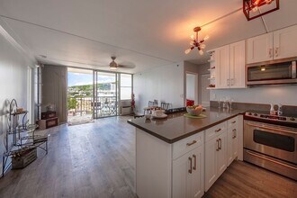 2522 Date St in Honolulu, HI - Building Photo - Building Photo