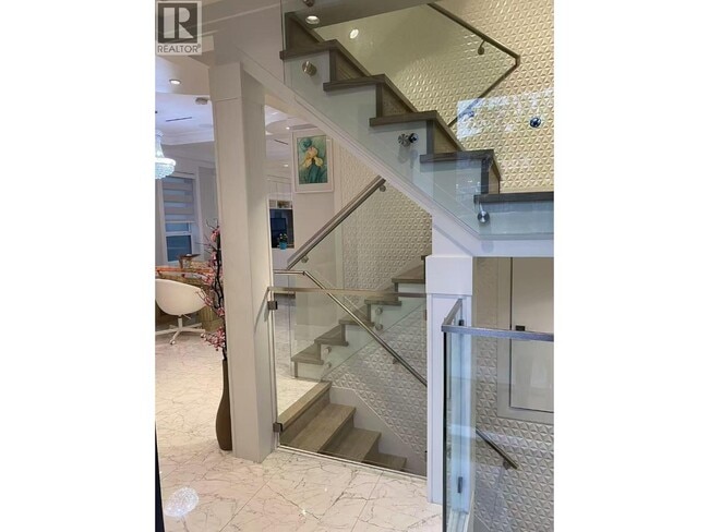 3254 E 6th Ave in Vancouver, BC - Building Photo - Building Photo