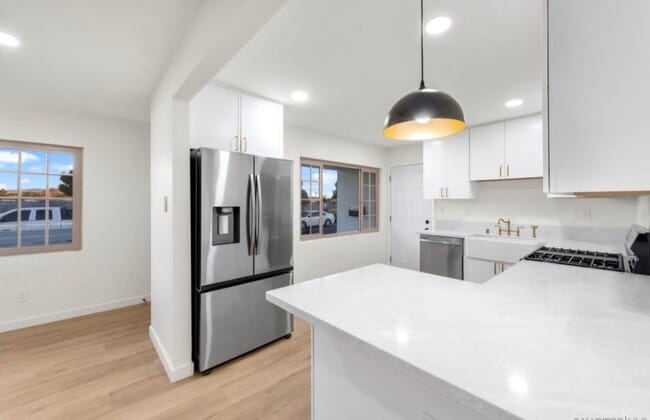 736 18th St in San Diego, CA - Building Photo - Building Photo
