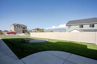 2832 Fox Pointe Dr in Saratoga Springs, UT - Building Photo - Building Photo