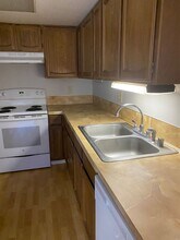 2511-2513 Bly St in Klamath Falls, OR - Building Photo - Building Photo