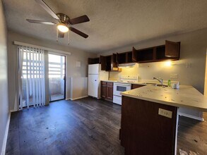 2922 Straus Ln in Colorado Springs, CO - Building Photo - Building Photo